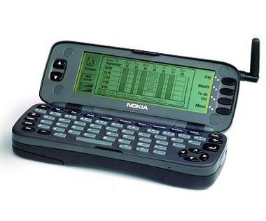El primer celular con internet - nokia-9000-3