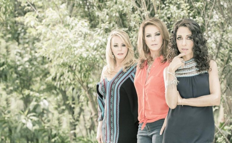 Pandora y la Trakalosa en la celebración del Grito de Independencia