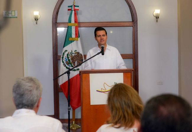 México quiere ser testigo de la paz de Colombia: Peña Nieto