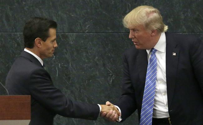 Peña Nieto considera cancelar visita a Washington Peña Nieto considera cancelar visita a Washington