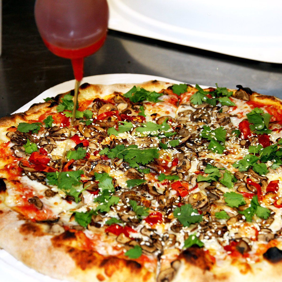 Empresa de Estados Unidos utiliza robots para hacer pizzas