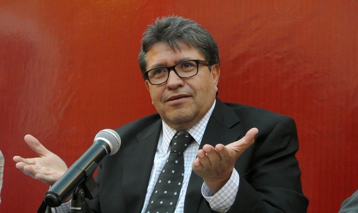 Inhabilitan a más de mil 700 funcionarios por faltas administrativas - ricardomonreal1