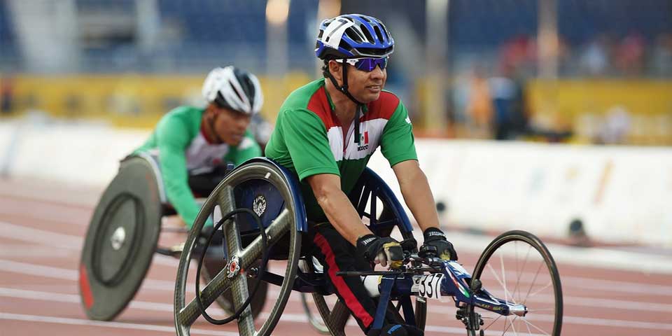Salvador Hernández gana el bronce en 100 metros T52