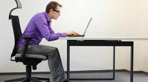 Los riesgos de sentarse más de 8 horas en el trabajo - sentarse