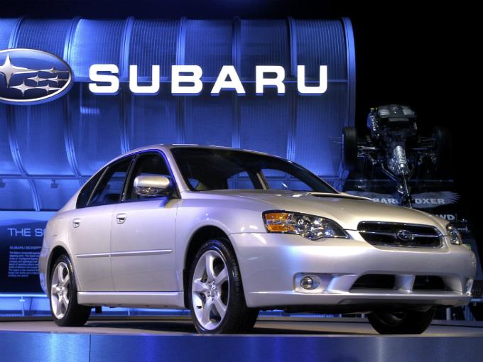 Multan a automotriz por vender en México vehículos sin norma ambiental