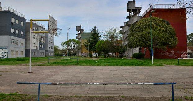 Se suicidan cuatro amigos en barrio de Argentina Se suicidan cuatro amigos en barrio de Argentina