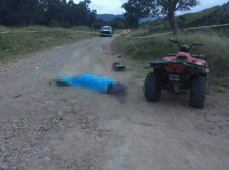 Niño muere al caer de cuatrimoto