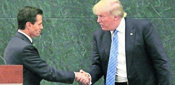 Publican cartas de invitación de EPN a Trump y Clinton