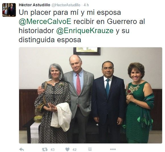 Enrique Krauze recibe presea Sentimientos de la Nación - tuit-astudillo