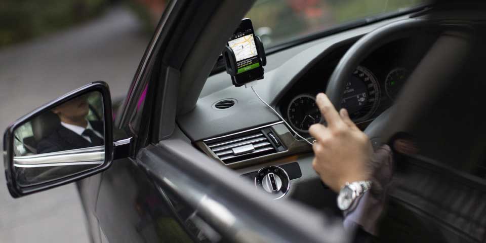 Usuaria de Uber denuncia agresión de conductor