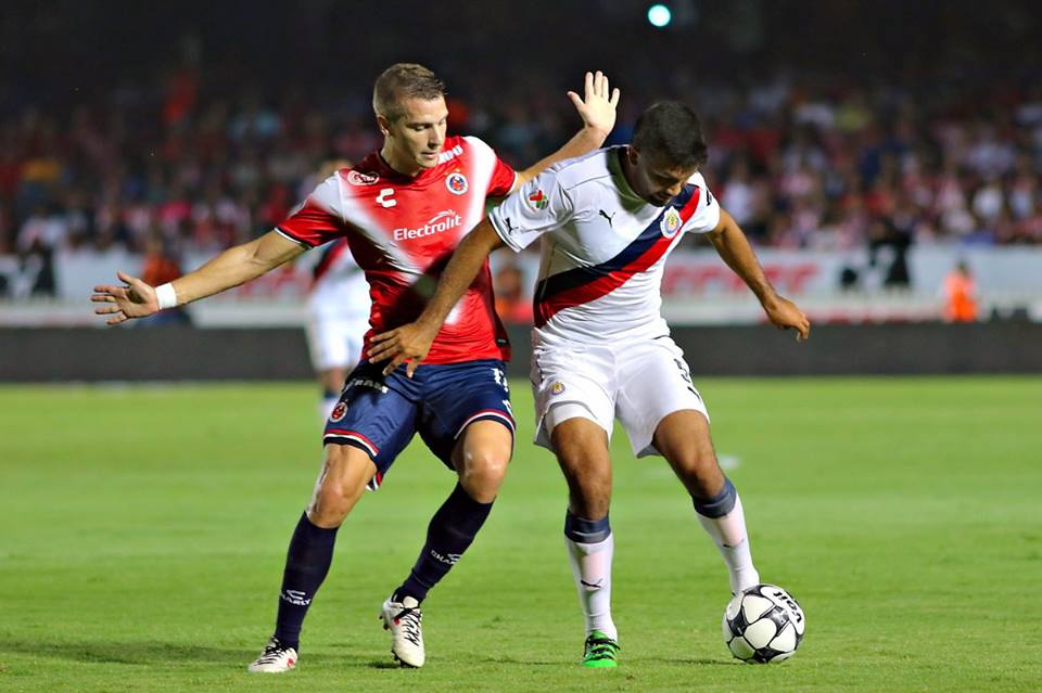 Chivas salva la semana en Veracruz - veracruz-chivas-5