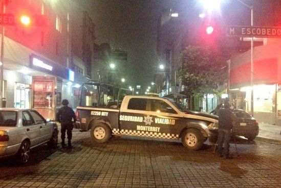 Se entrega secuestrador tras toma de rehén en Monterrey