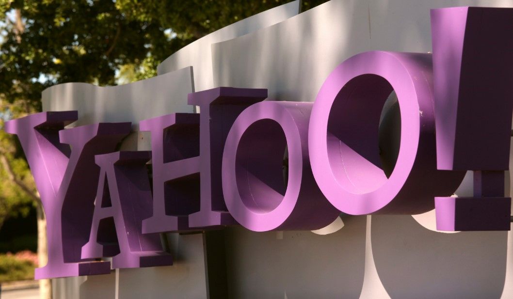 Yahoo sugiere cambiar contraseñas tras hackeo