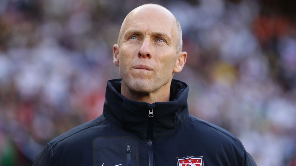 Bob Bradley es el nuevo técnico del Swansea - 100715-Soccer-USA-Bob-Bradley-head-coach-of-USA-PI-RT.vresize.1200.675.high_.4