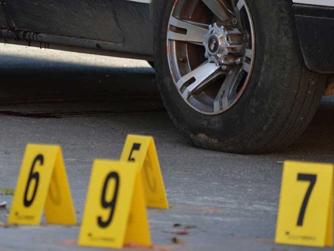 Asesinan a balazos a 3 individuos en un autolavado en Oaxaca