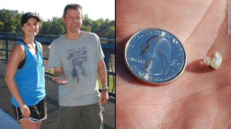 Familia encuentra diamante de 2.03 quilates