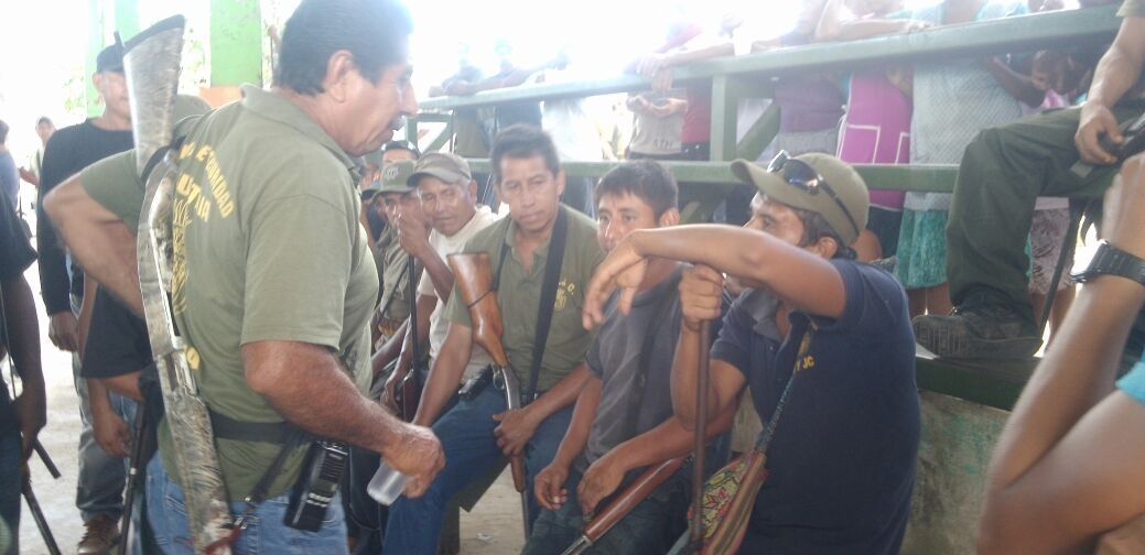 Aparecen siete policías comunitarios desaparecidos en Guerrero