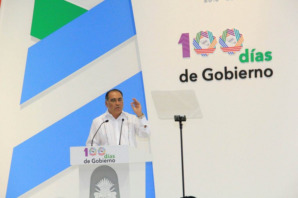 Héctor Astudillo dirige mensaje por su primer informe de gobierno - 24796936276_8f1f260a16_k-1024x683