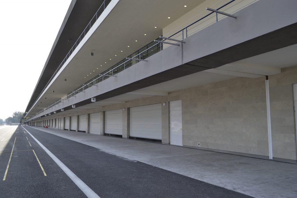 Autódromo Hermanos Rodríguez casi listo para la Fórmula 1 - 3-El-área-de-pits-fue-remodelada-y-ya-se-encuentra-prácticamente-terminada-1024x683