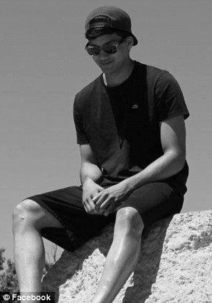 Fotógrafo muere por tratar de surfear un tren del Metro - 392E5A7F00000578-3826431-Christopher_Serrano_25_was_trying_to_surf_a_subway_car_that_was_-m-5_1475811874124