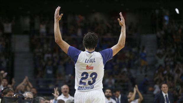 Sergio Llull se luce con triples y el Real Madrid vence al Thunder - 55530165-kNjE-620x349@abc