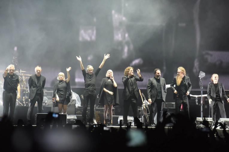 Las 25 canciones que interpretó Roger Waters en el Zócalo - 57f113d606f35