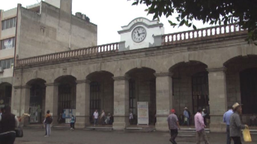 Mujeres ganan amparo y registrarán a hija con apellido de ambas