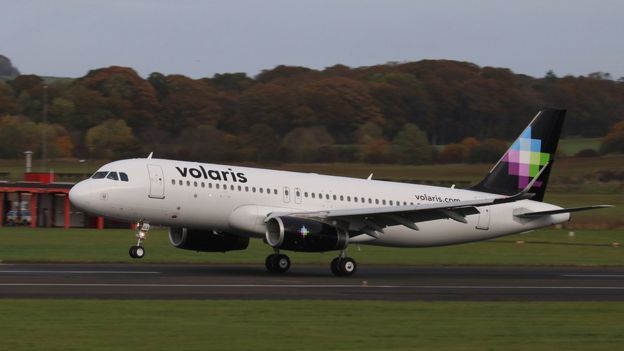 Escoltan avión de Volaris tras perder comunicación