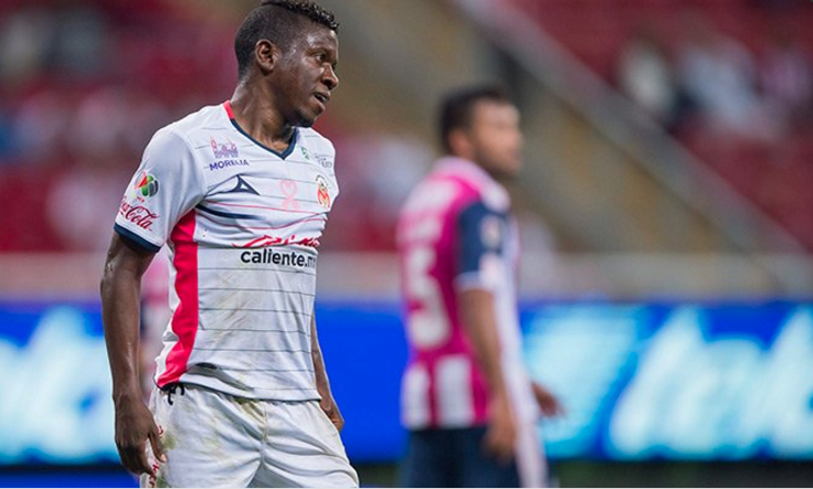 Afición de Chivas grita insultos racistas a jugador de Morelia - Captura-de-pantalla-2016-10-02-a-las-2.48.10-p.m.