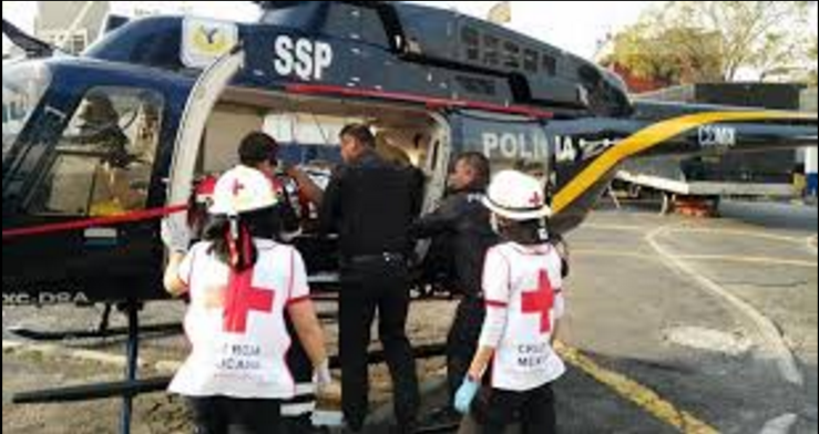 Cae antena en Perisur y lesiona a dos trabajadores - Captura-de-pantalla-2016-10-06-a-las-19.37.53