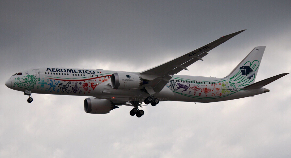 Aterriza en México el nuevo avión de Aeroméxico - Captura-de-pantalla-2016-10-12-a-las-17.34.21