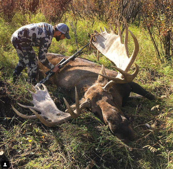 Peleador de la UFC suspendido se convierte en cazador - Captura-de-pantalla-2016-10-14-a-las-20.40.02