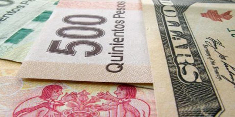 Dólar cierra en 19.74 pesos a la venta Dólar cierra en 19.74 pesos a la venta