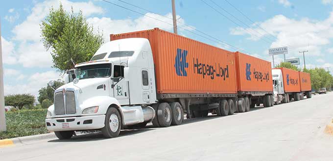 Plantean prohibir camiones de doble remolque en la Ciudad de México