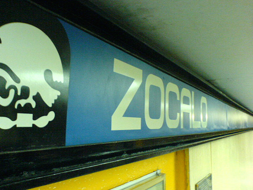 Metro suspende servicio en estación Zócalo