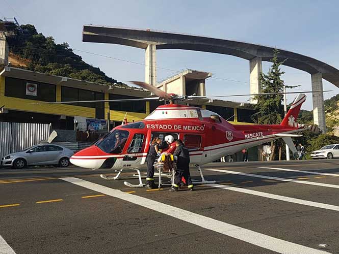 Choque deja una menor muerta en la carretera Naucalpan-Toluca - accidente-naucalpan-toluca-helicoptero