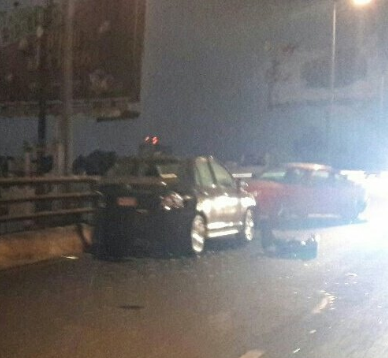 Chocan dos automóviles en Segundo Piso del Periférico - accidente-periferico