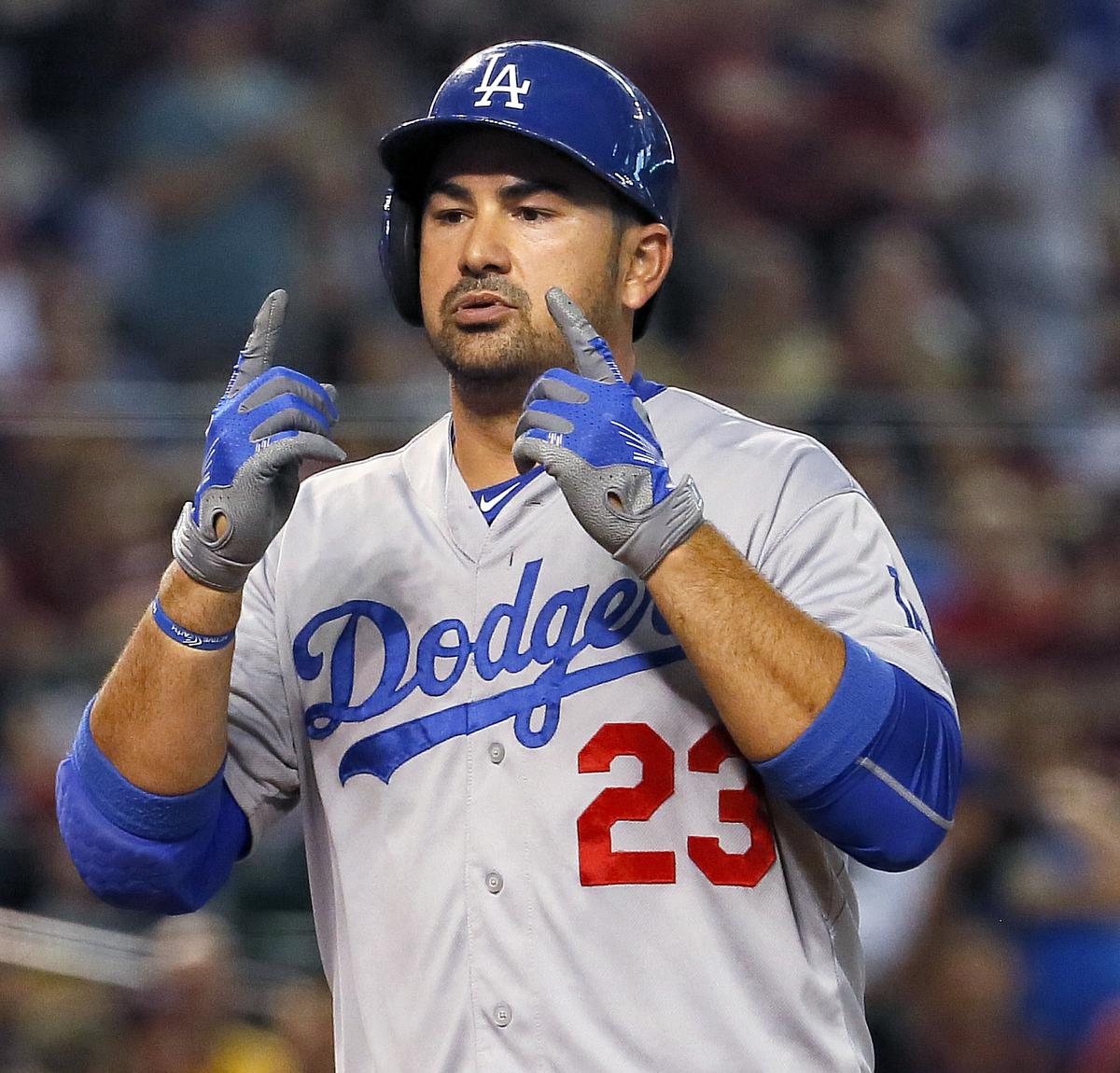 Adrián González se retira del béisbol profesional