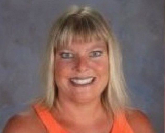 Despiden a asistente de profesor tras llamar gorila a Michelle Obama - allen-michelle-obama-1