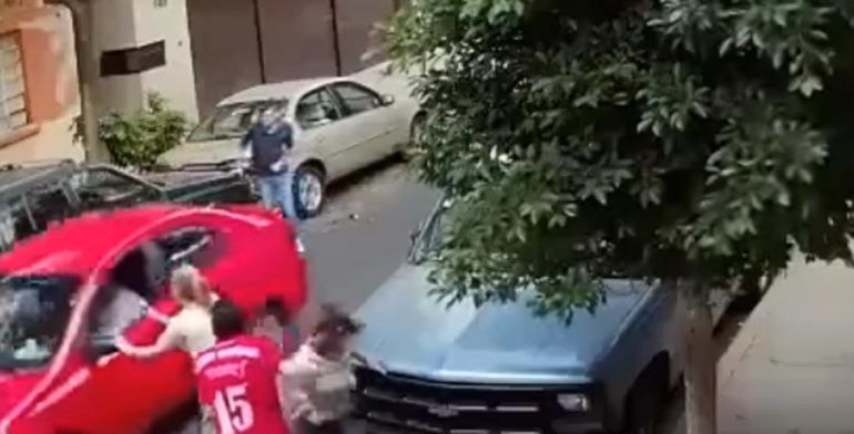 Vinculan a proceso a hombre que atropelló a familia en Azcapotzalco