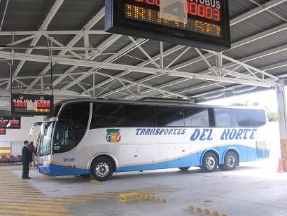 Autobuses de Coahuila dejan de hacer viajes nocturnos por inseguridad