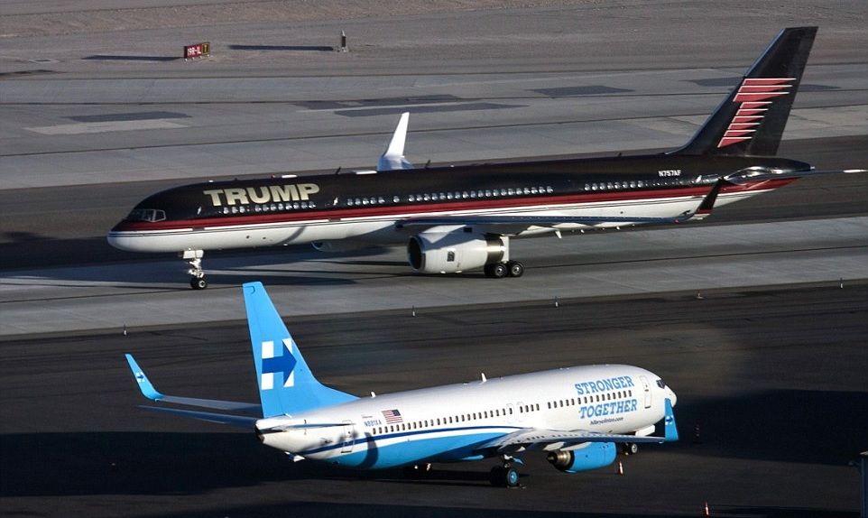 Los aviones de Donald Trump y Hillary Clinton