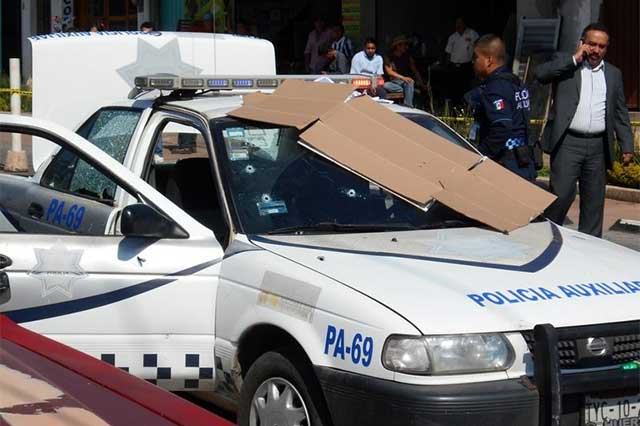 Balacera deja dos policías muertos en Puebla