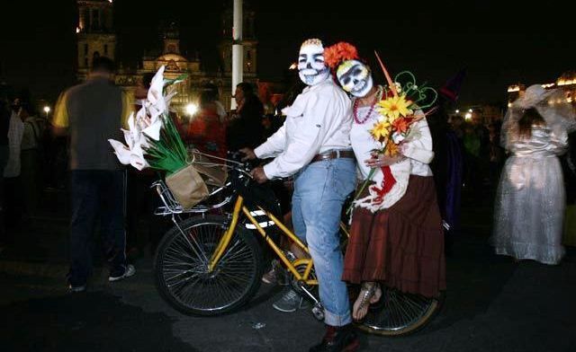 El próximo sábado se llevará a cabo la "Noche de Muertos en Bicicleta" - bicimuerta