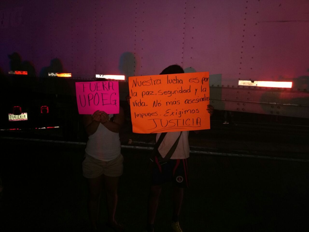 Bloqueo a la Autopista del Sol por FUSDEG