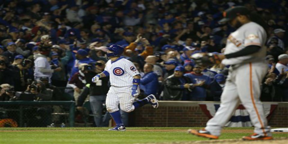 Cachorros inician con victoria su camino en la postemporada