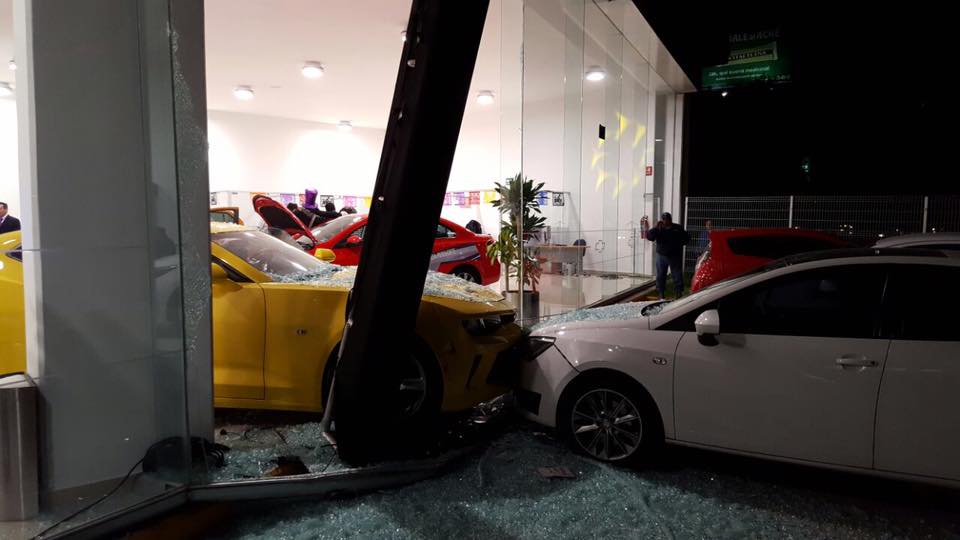 Niño de 7 años choca Camaro