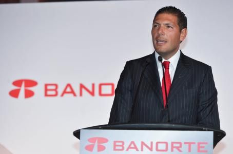 Carlos Hank conduce a BANORTE a su máximo histórico - carlos-hank-banorte