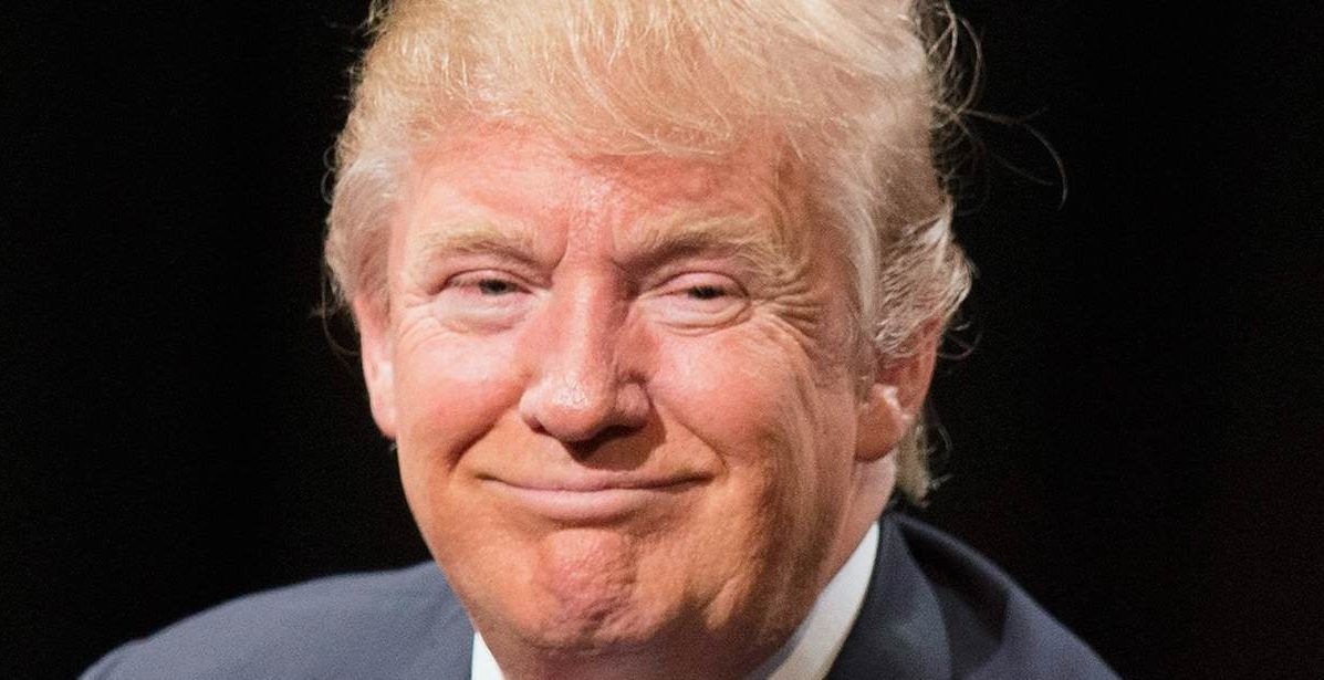 Trump recupera popularidad tras debate con Hillary