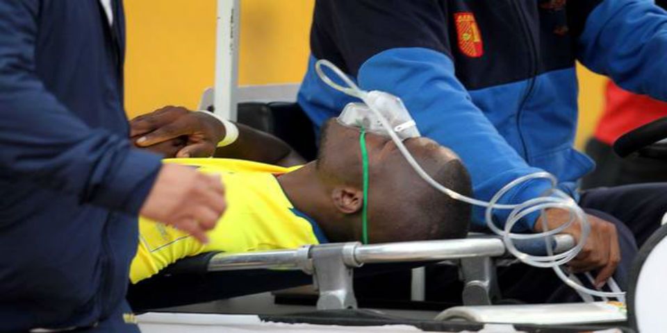 Enner Valencia finge lesión para escapar de la policía